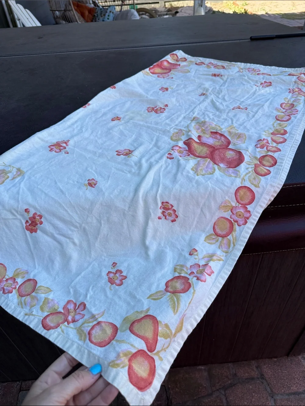April Cornell cream Table cloth with Pink and Peach Pear Fruit Border
